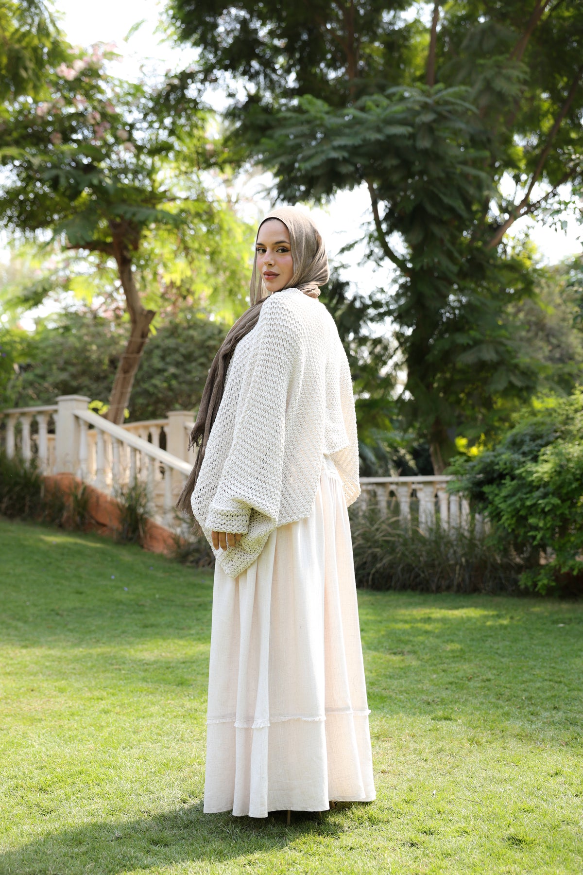 Oat Amaya Cape