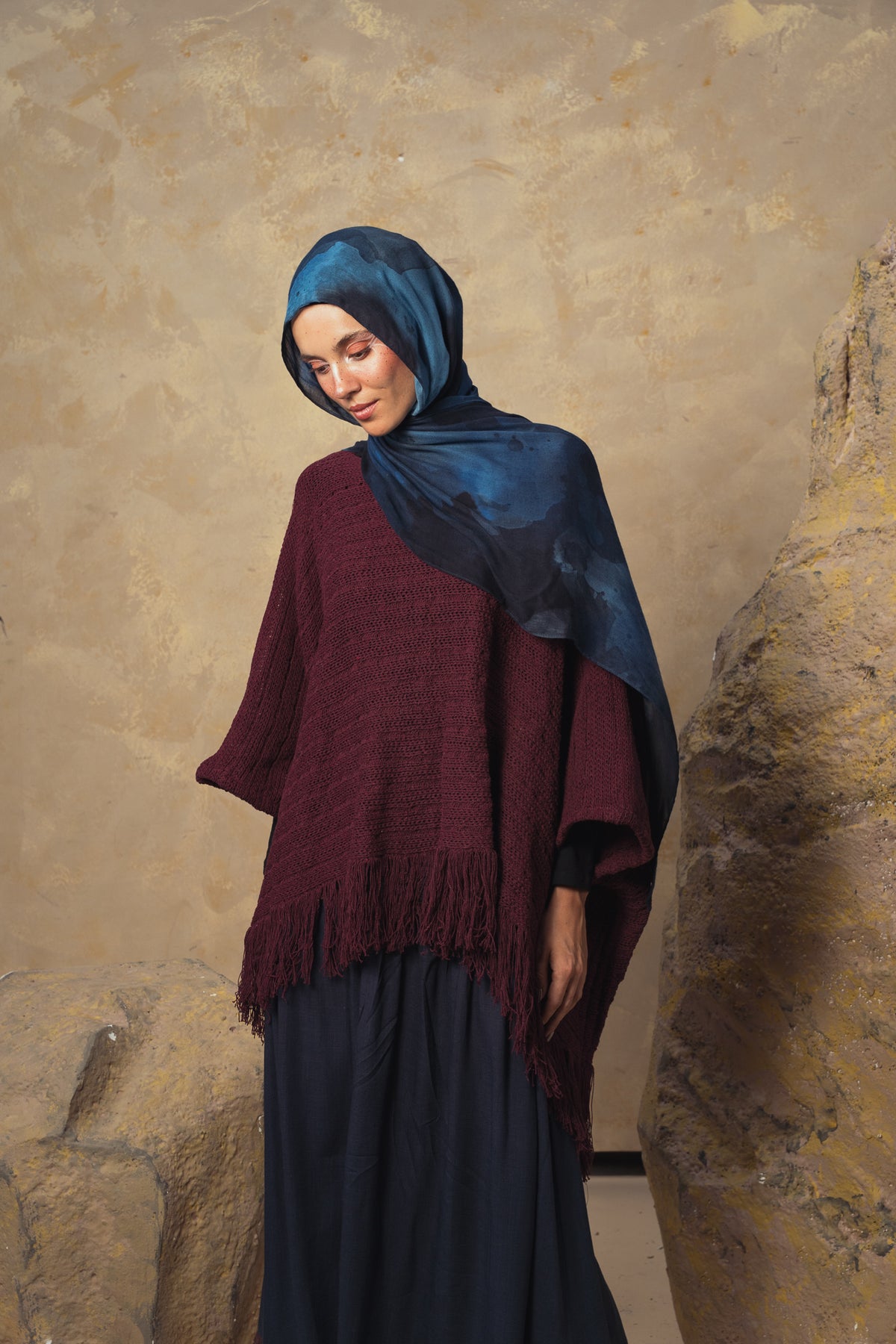 Burgundy Verso Cape
