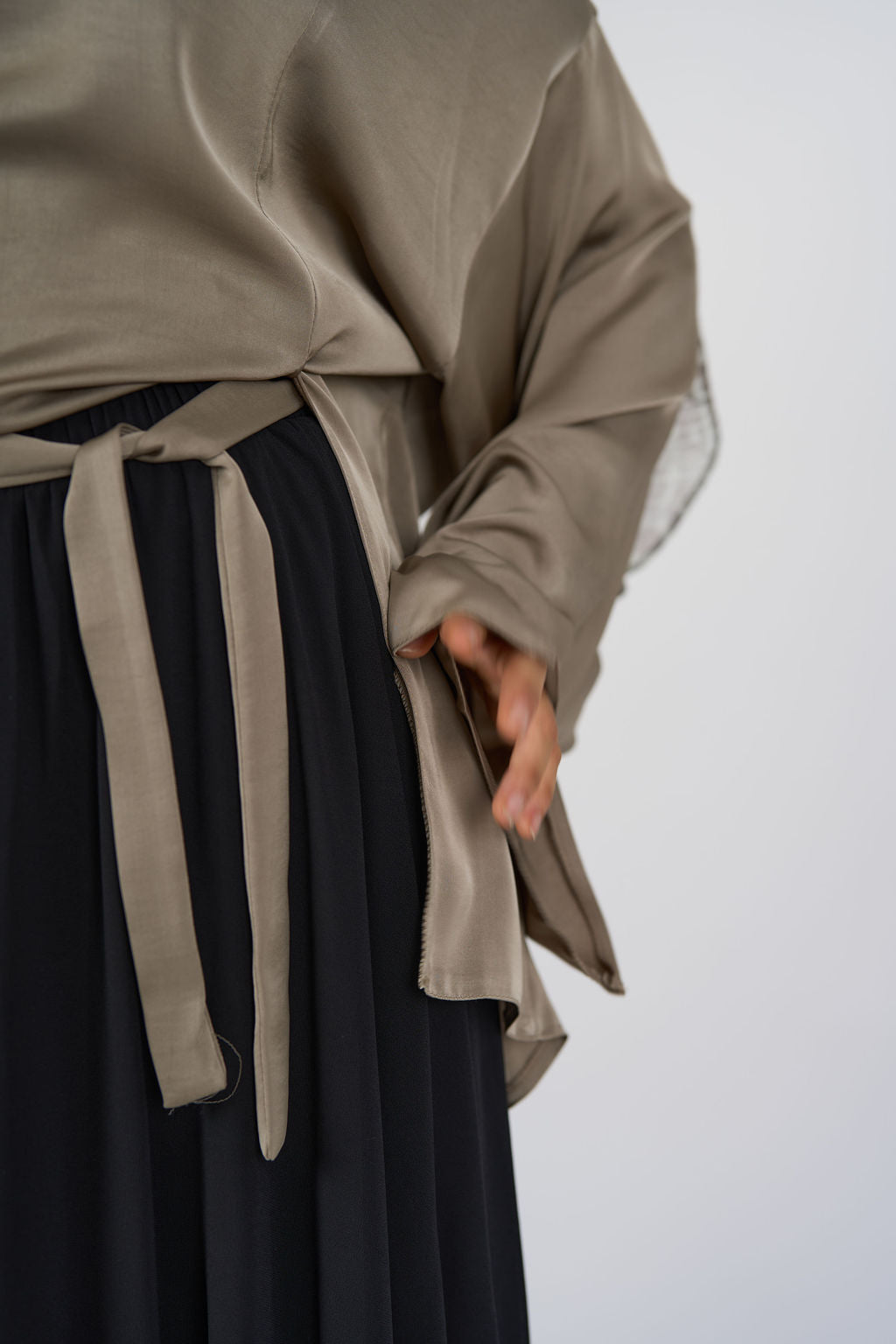 Mocha Liwa Blouse