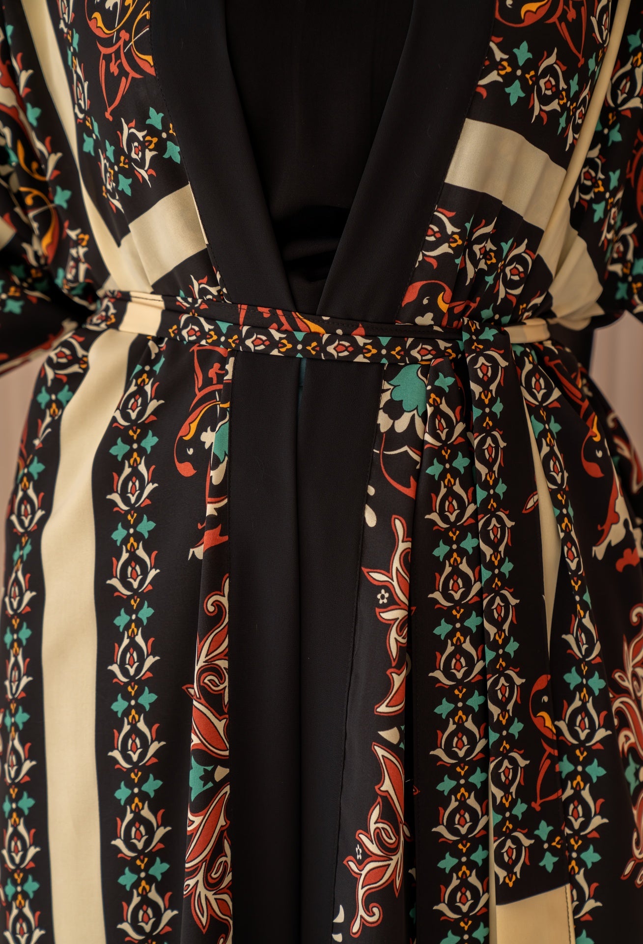 Black Alora Kimono