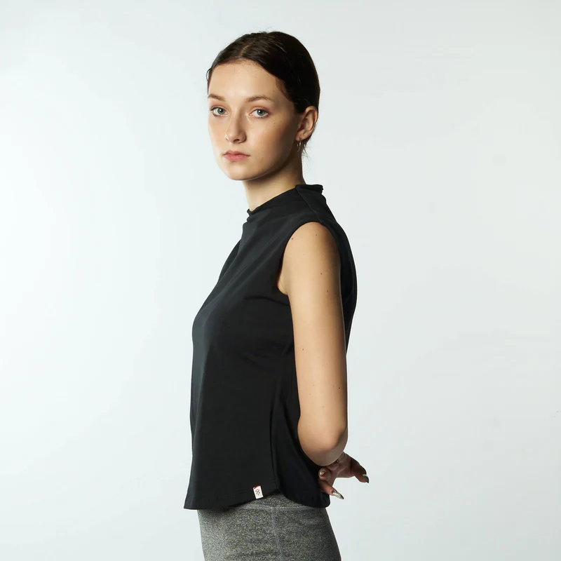 Double Layer Short Fit Sleeveless Basic T-Shirt-Black