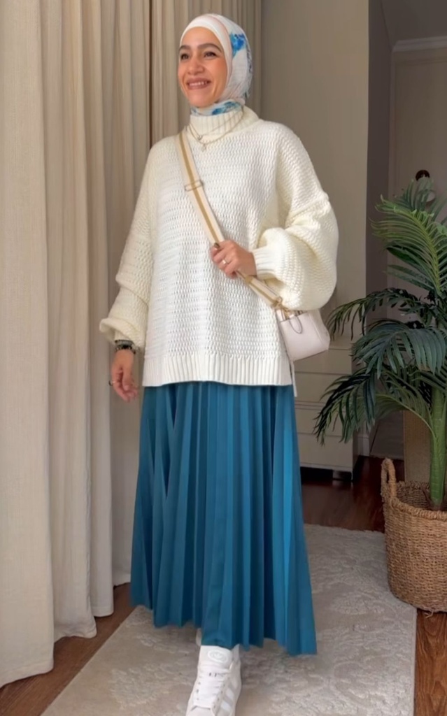 Crème Mazie Pullover