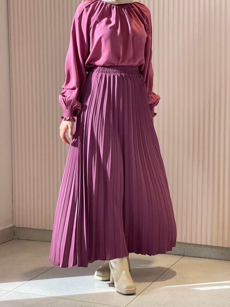 Ruby Turtleneck Blouse