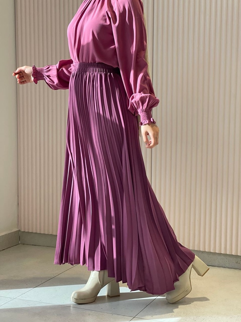 Ruby Turtleneck Blouse
