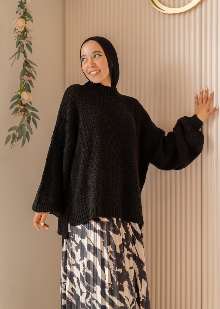 Black Mazie Pullover