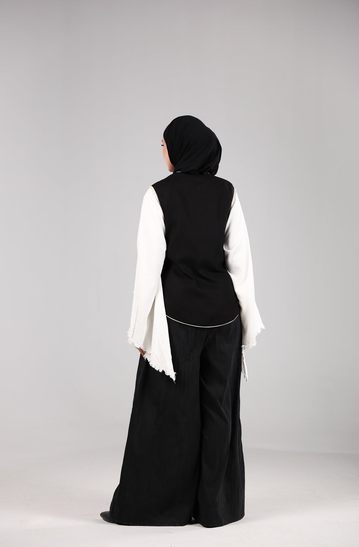 Black Livia Vest