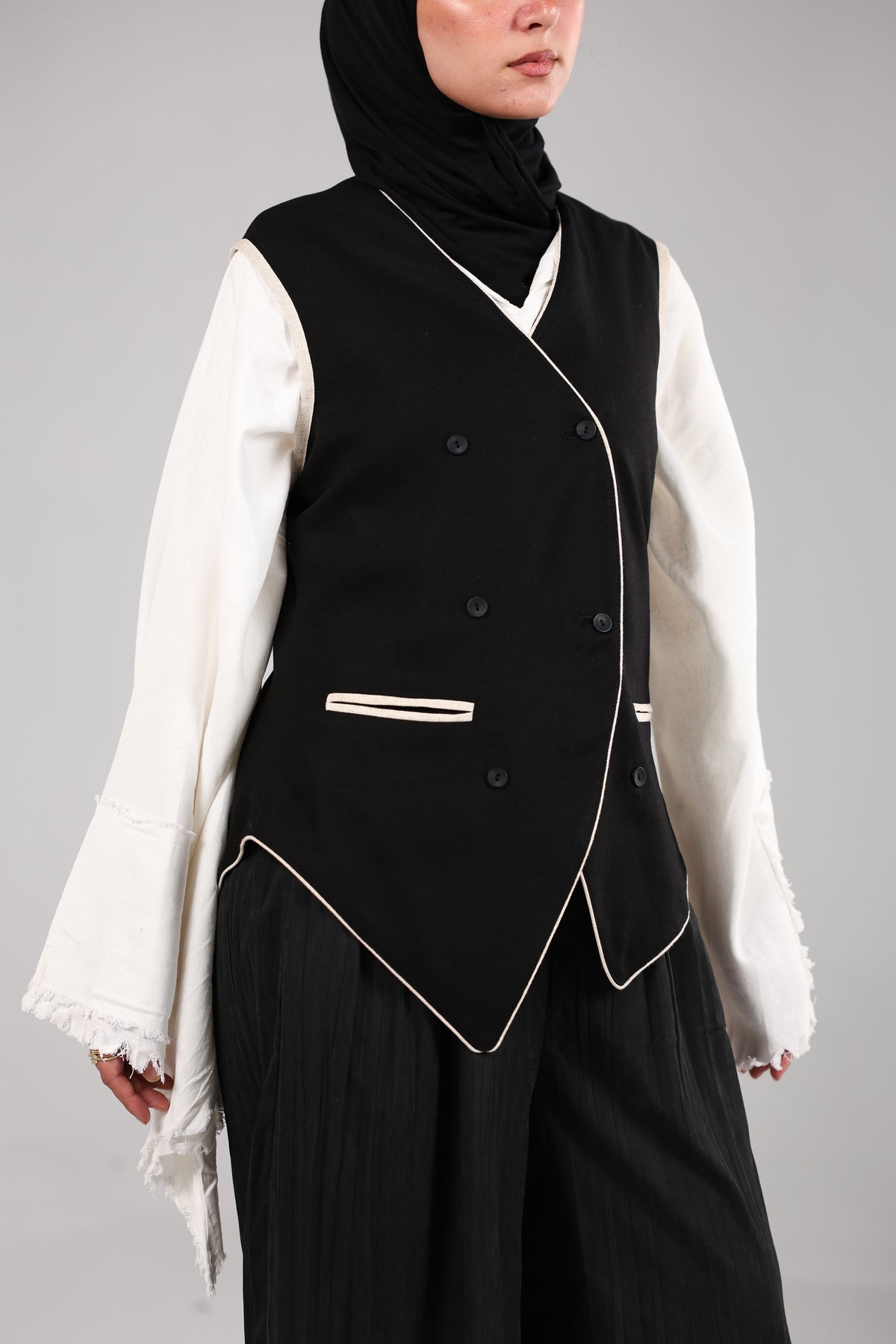 Black Livia Vest