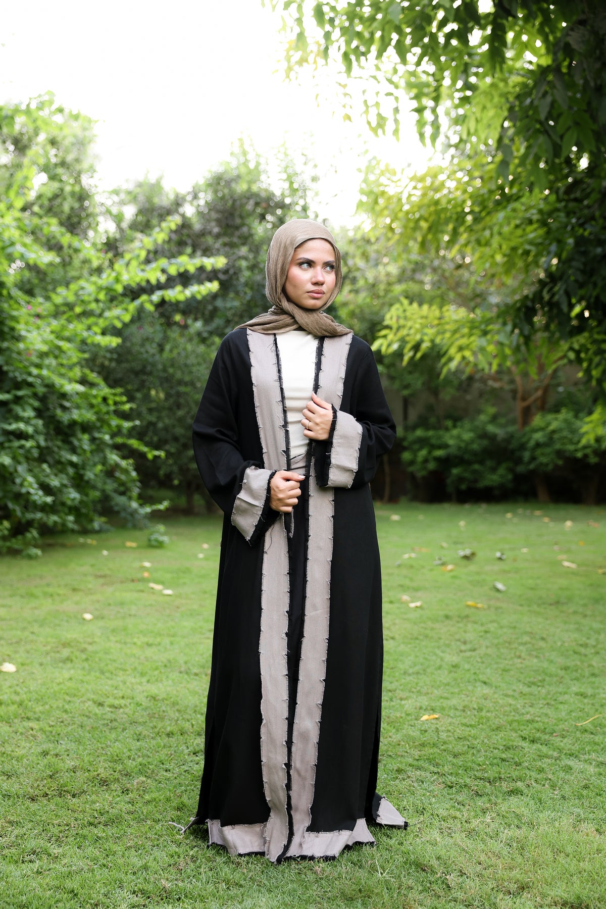 Black Aveline Cardigan
