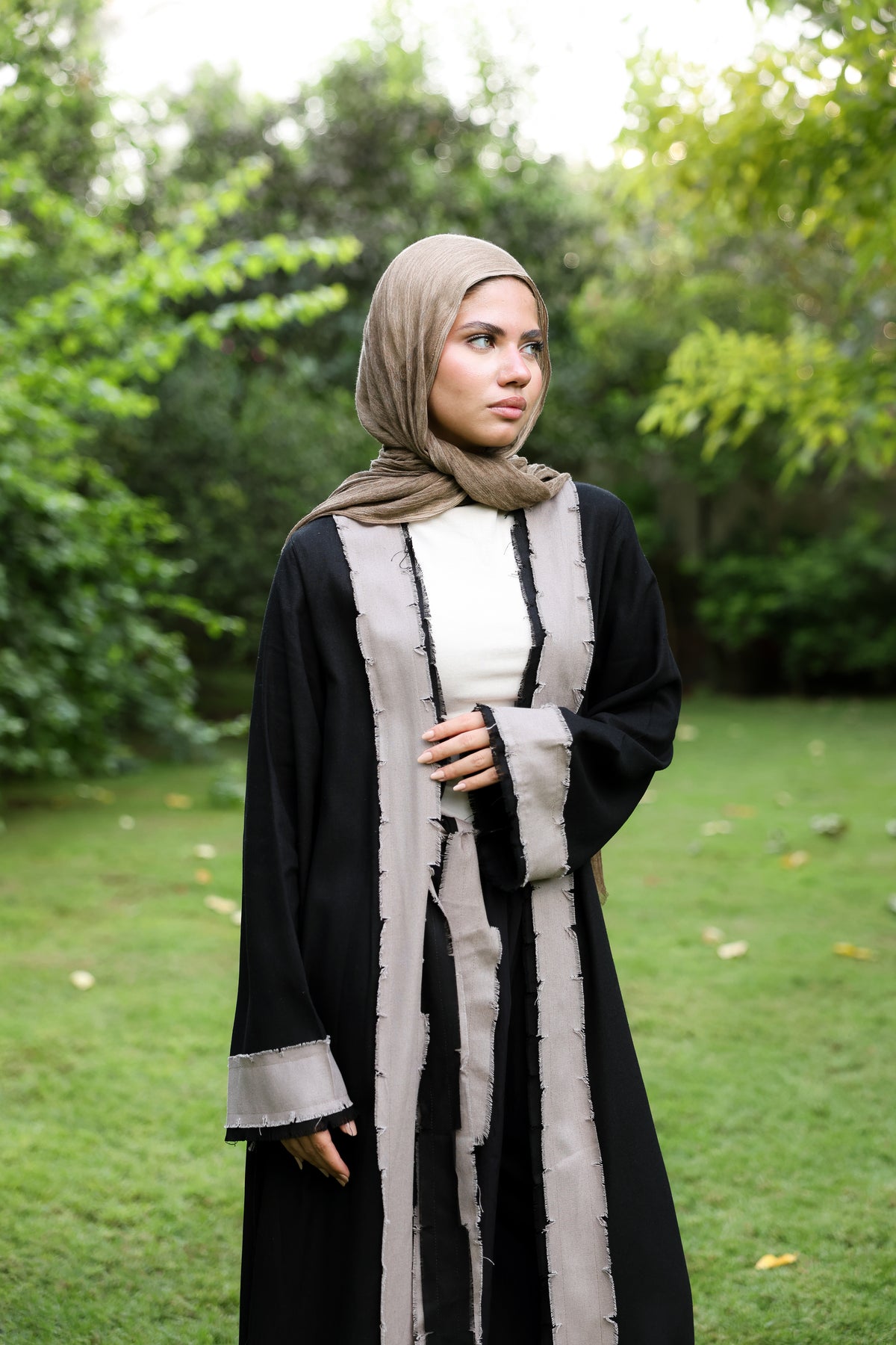 Black Aveline Cardigan