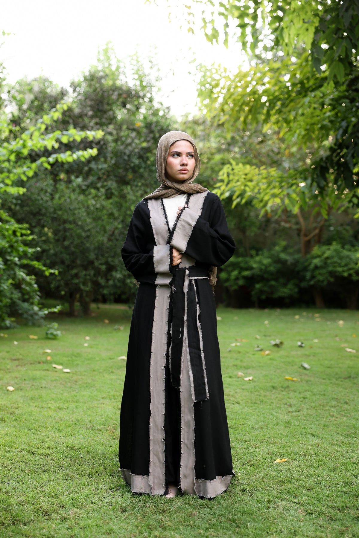 Black Aveline Cardigan