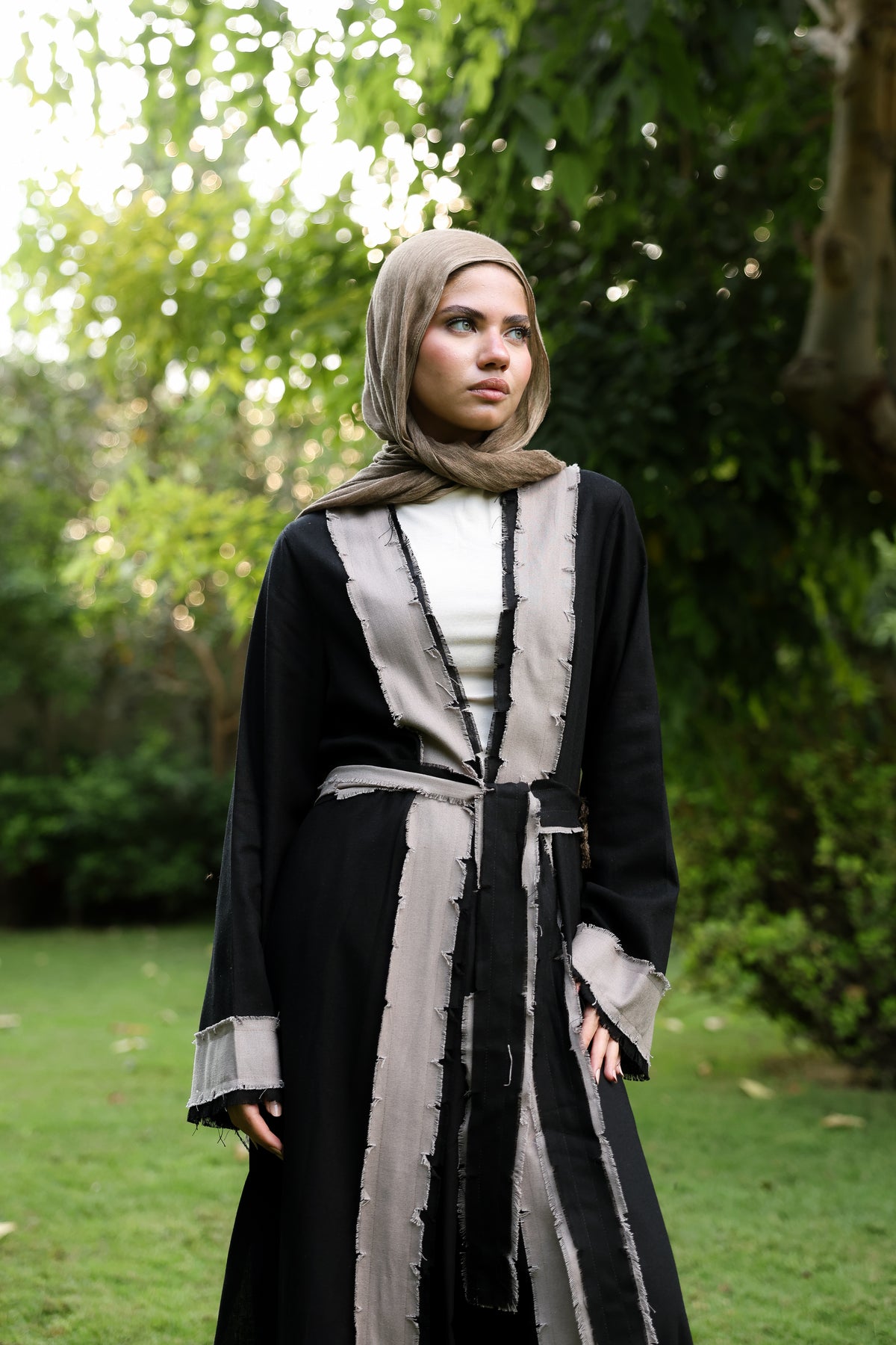 Black Aveline Cardigan