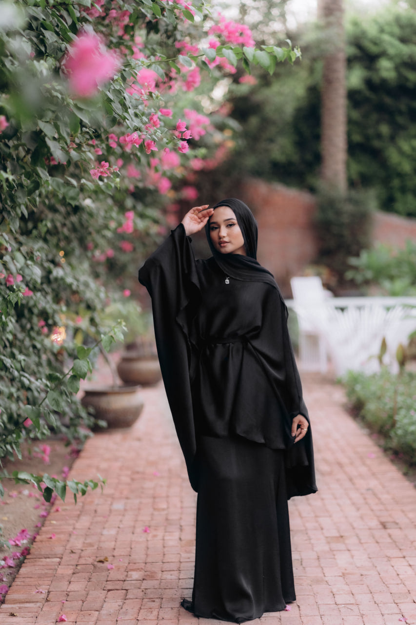 Black Allure Set