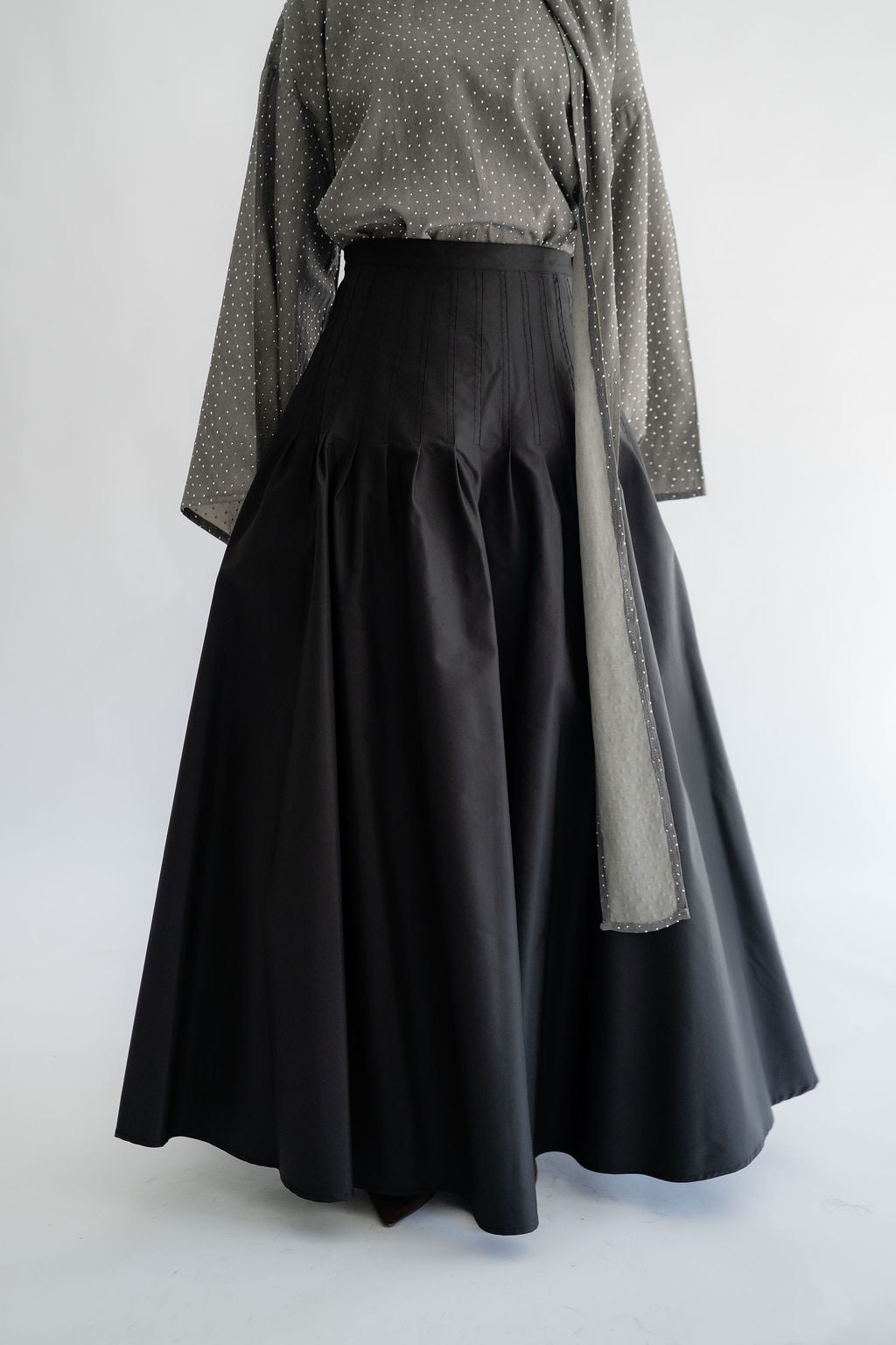 Black Armenia Skirt