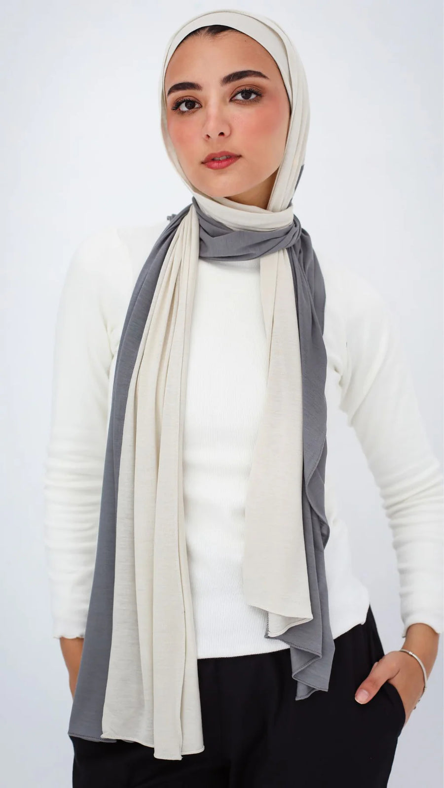 Grey&Greige Dual Aura Scarf