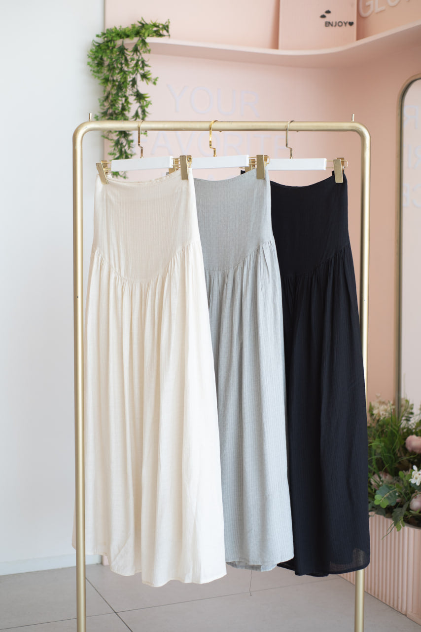 Black Elara Skirt
