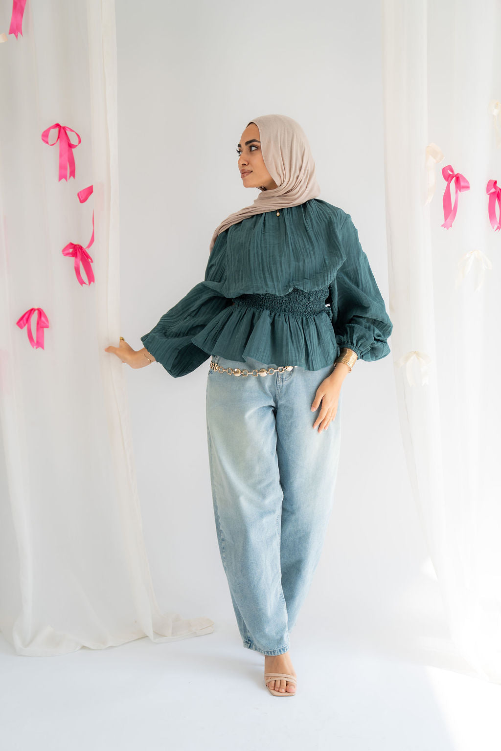 Light Balloon Fit Pants