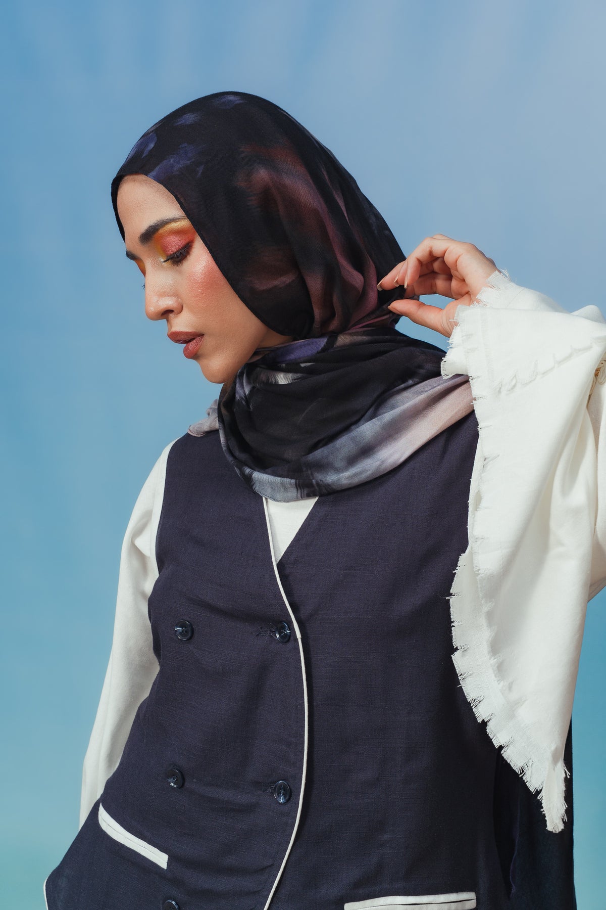 Navy Livia Vest