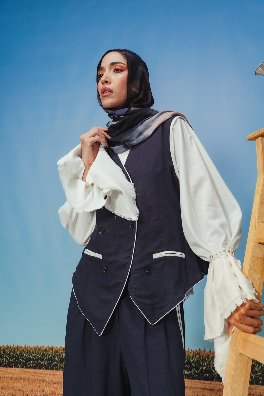 Navy Livia Vest