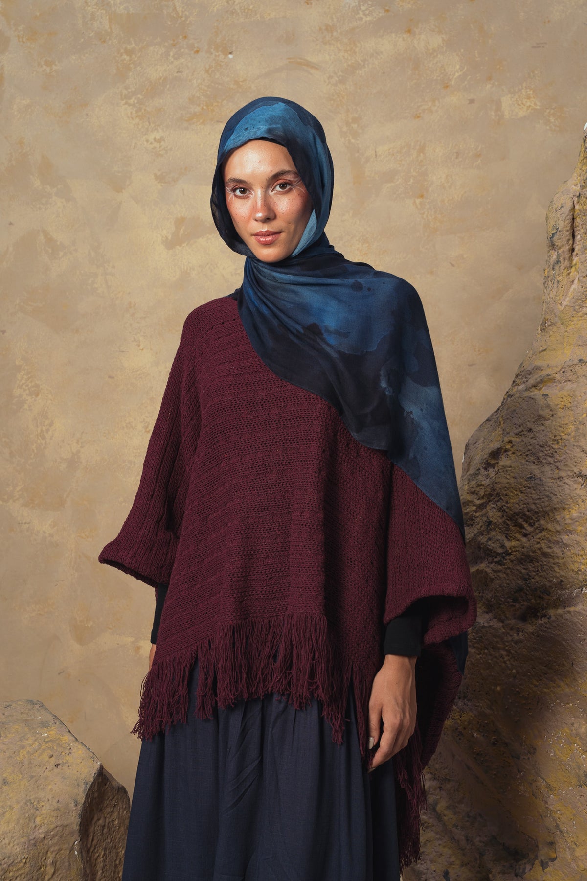 Burgundy Verso Cape