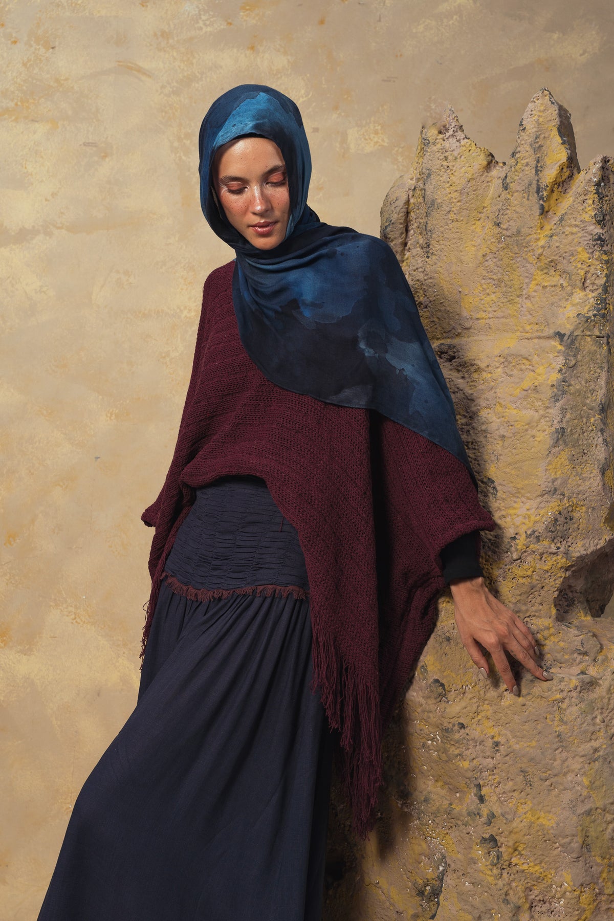 Burgundy Verso Cape