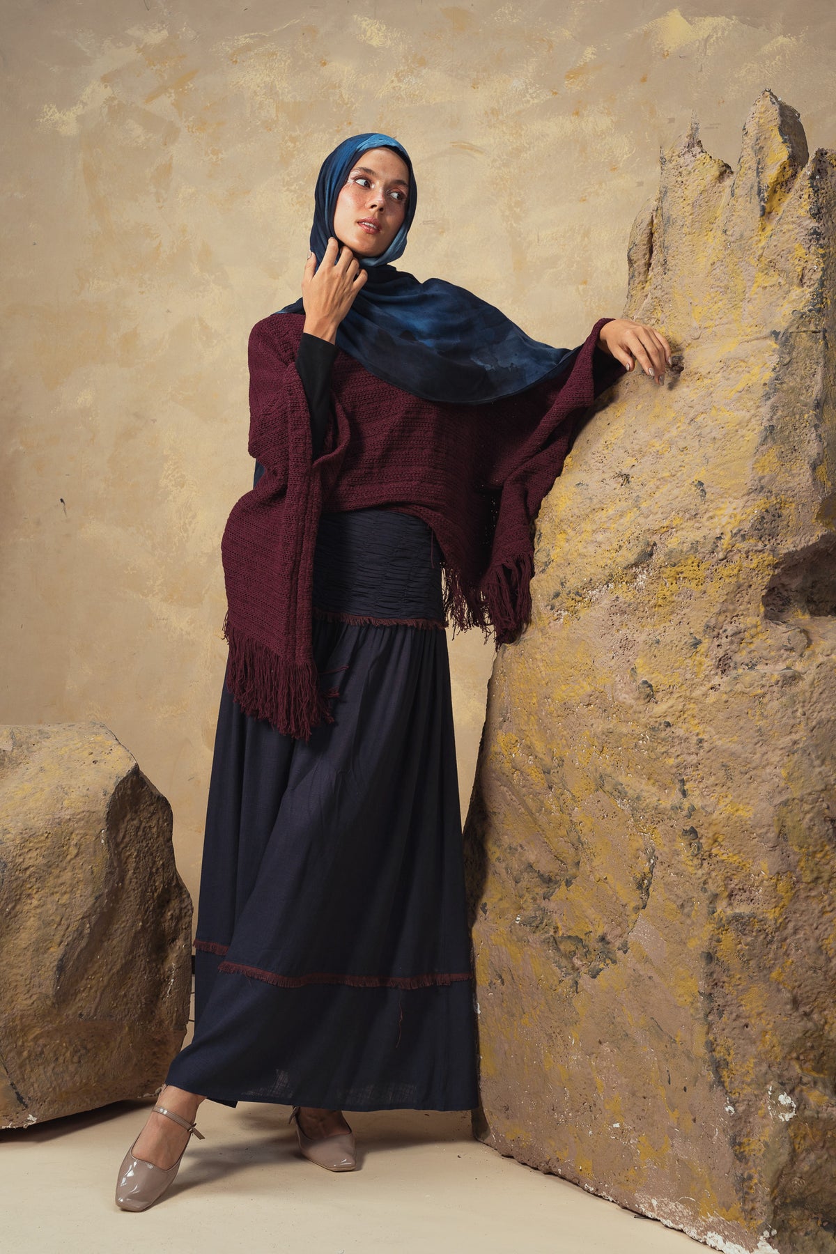 Burgundy Verso Cape