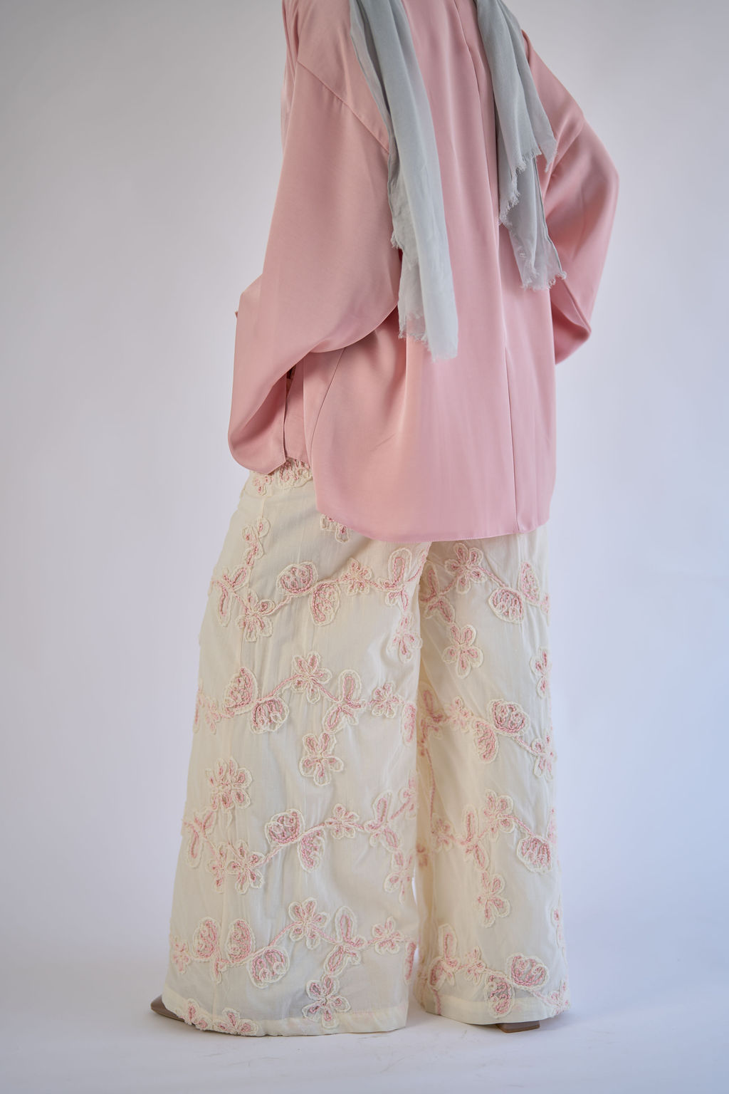 Blush Liwa Blouse