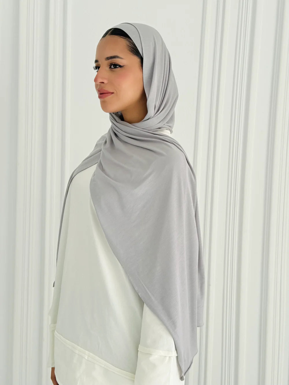 Grey Aura Scarf