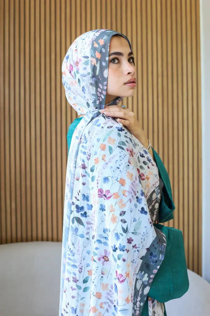 Blooms Veil