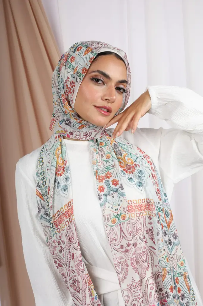 Gloria Veil
