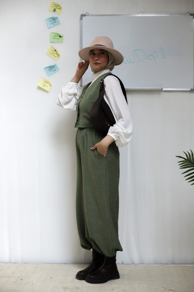 Olive Lina Pants