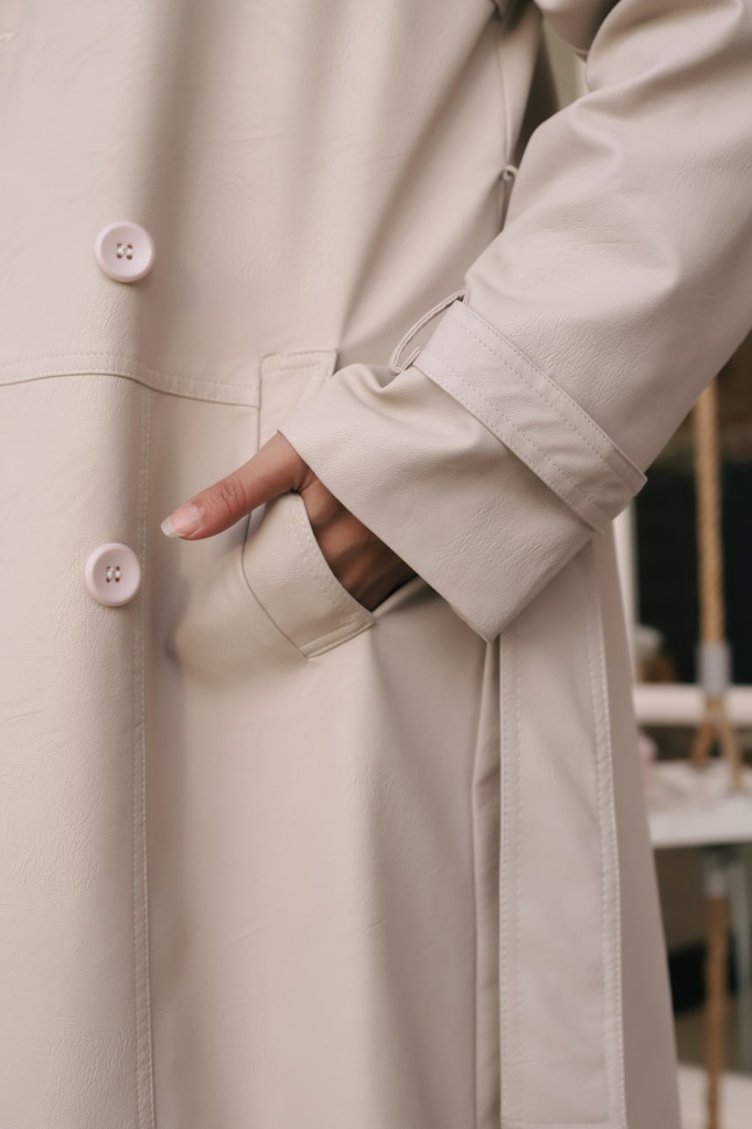 Crème The Legacy Coat
