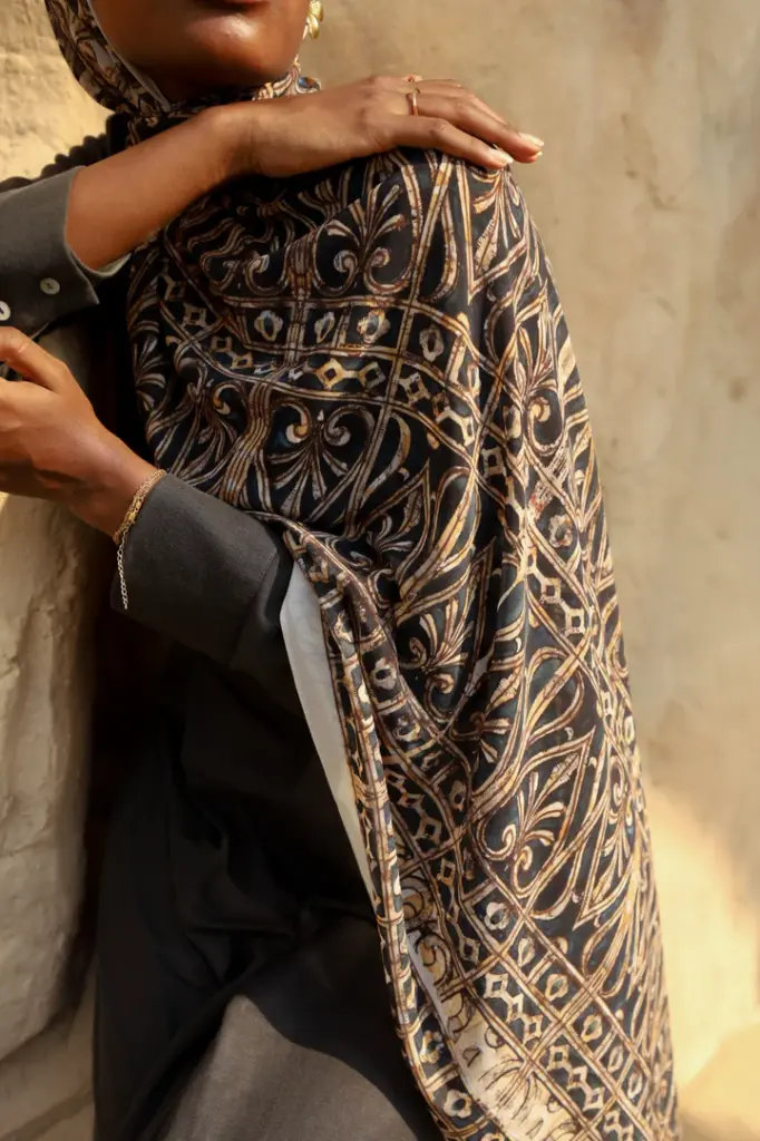 Rima Veil  