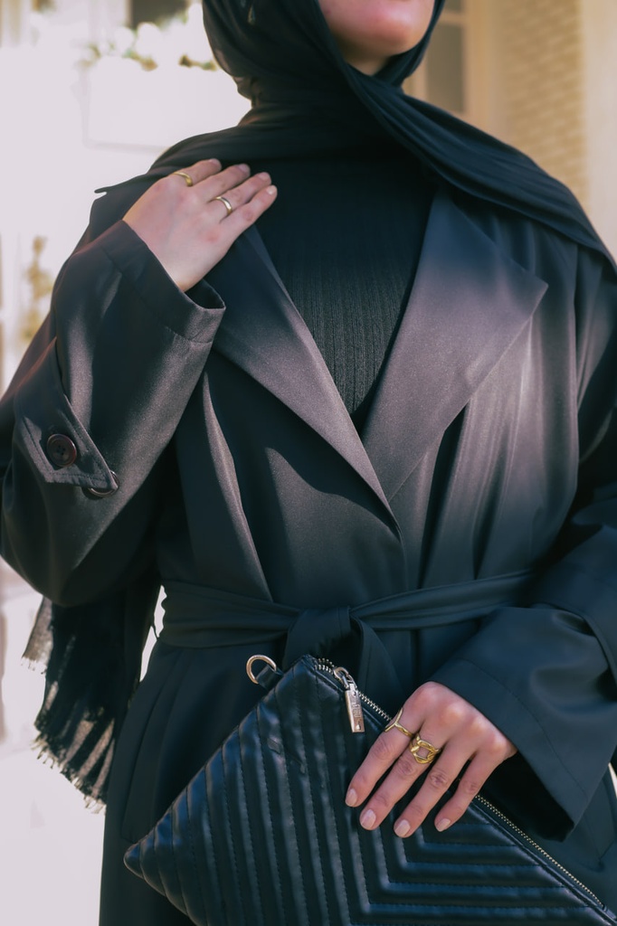 Black Essential Knit 