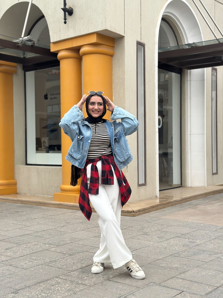 Black Mila Sweatshirt