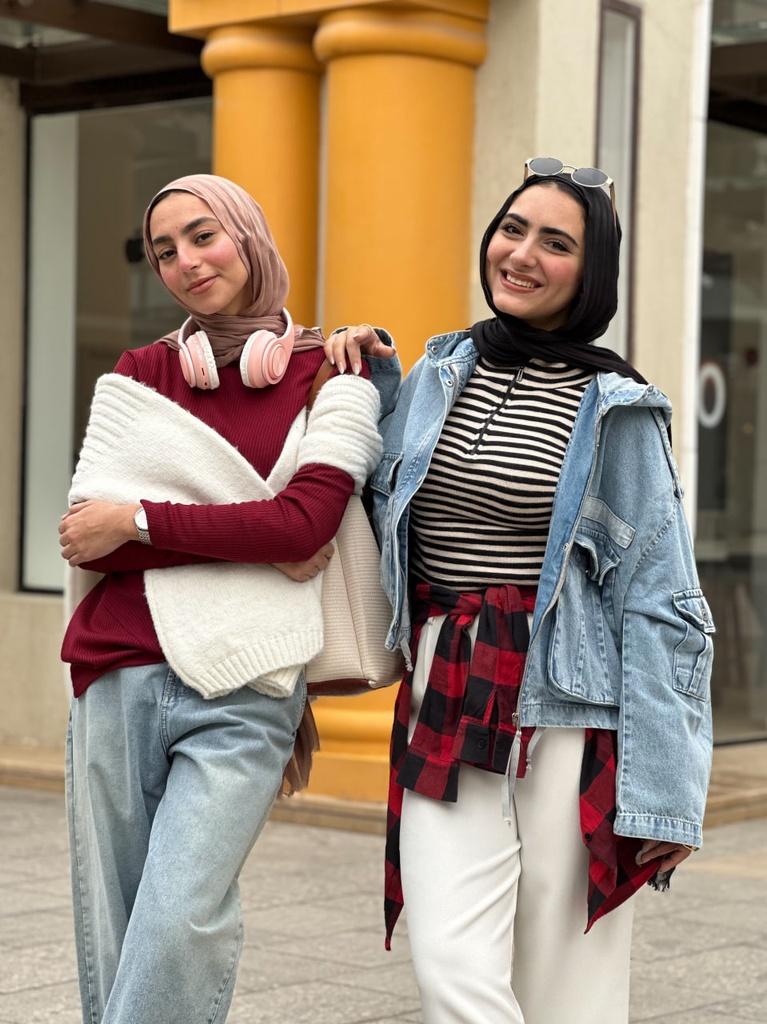 Black Mila Sweatshirt