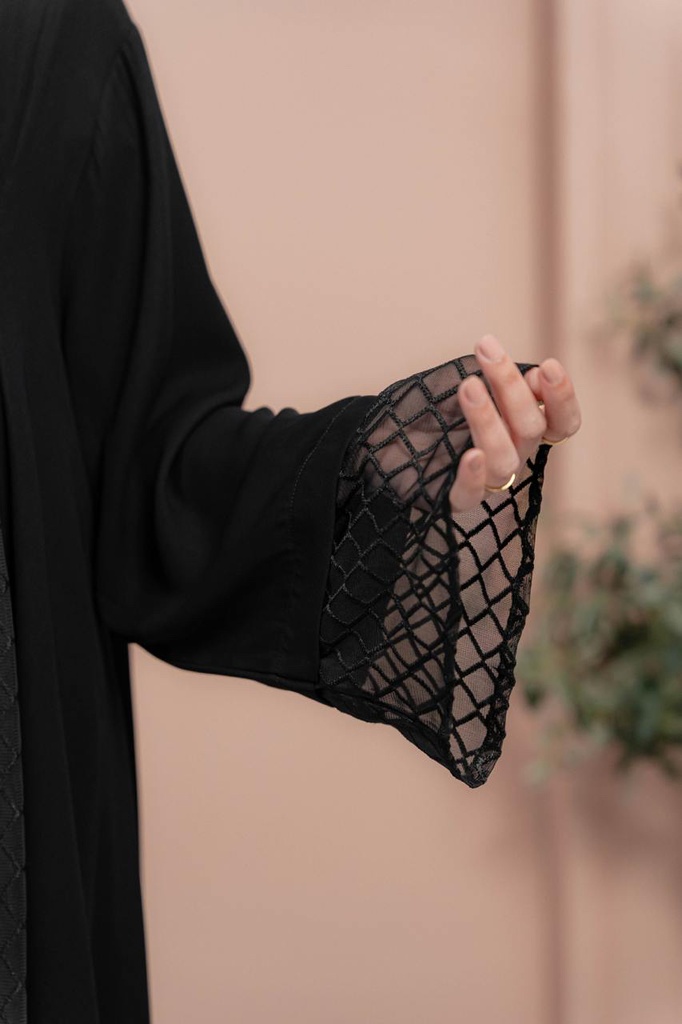 Sadeen Abaya