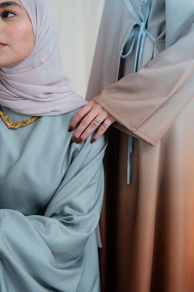 Aseel Abaya