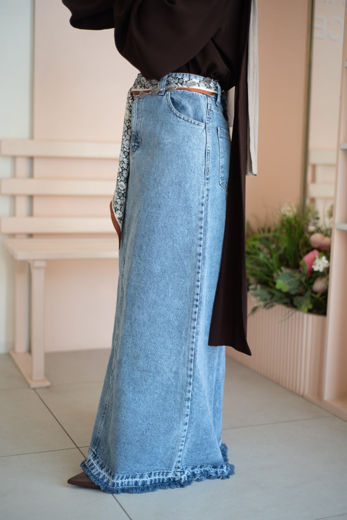 Stone Rosa Skirt    