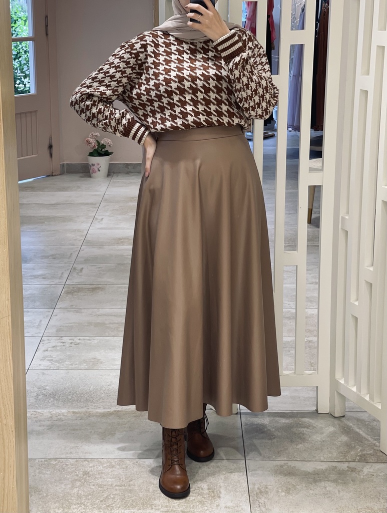 Toffee Klosh leather skirt | Fabric Tales