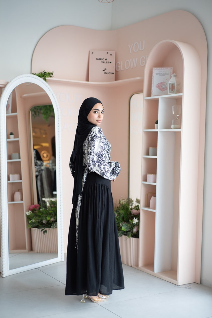 Black Elara Skirt