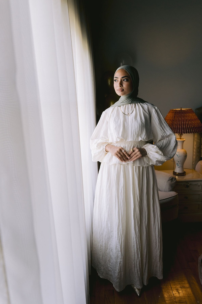 Crème Candlelight Blouse 