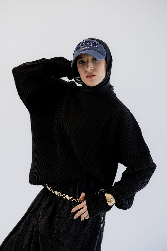 Black Kyoto Pullover