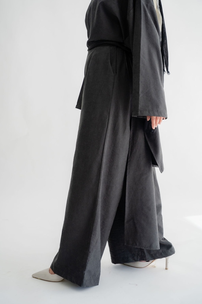 Black Mombasa Pants 