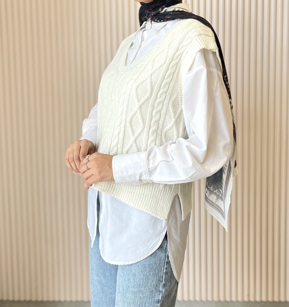 Whitney White Pullover