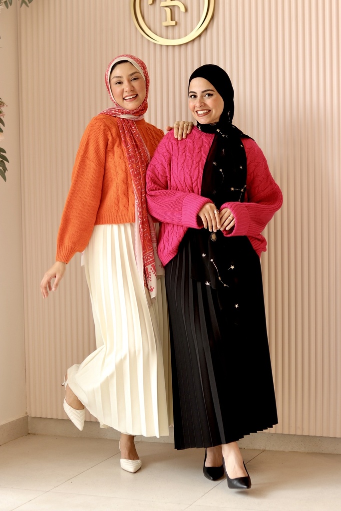 Liza Crème Skirt