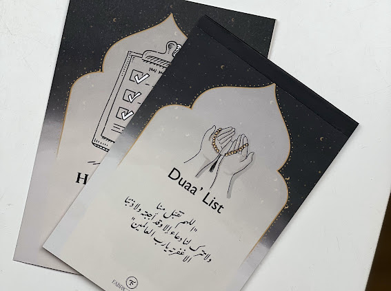 white Umrah bundle 