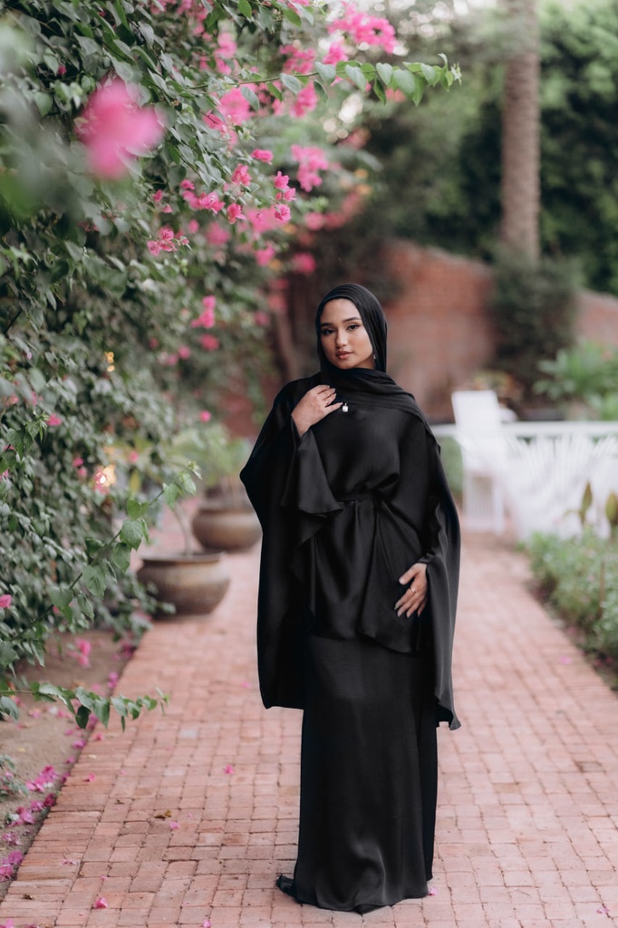 Black Allure Set