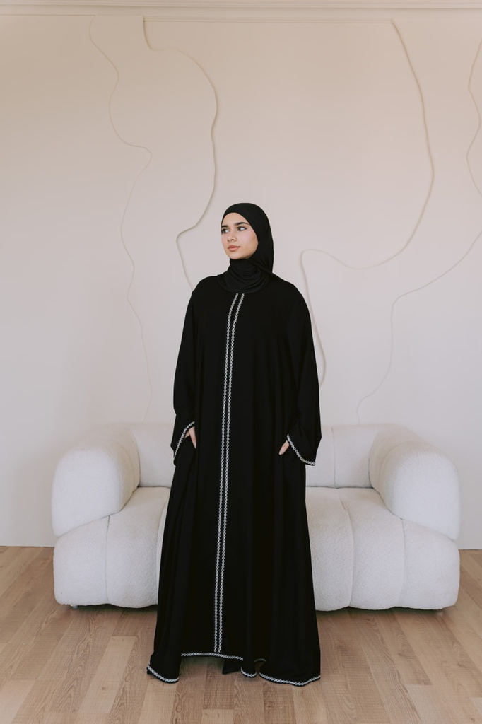 Taiba Abaya