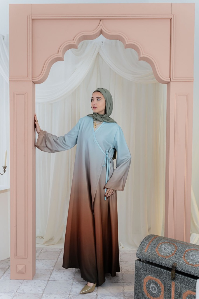 Shafaq Abaya