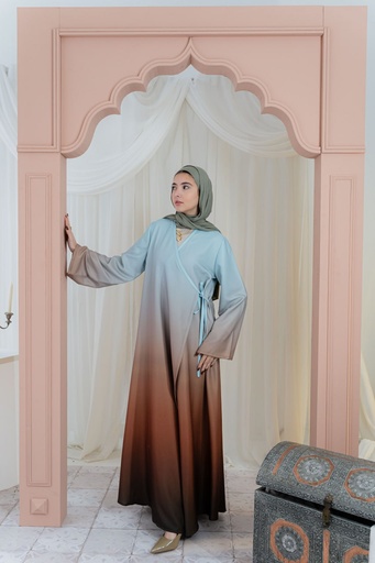 Shafaq Abaya